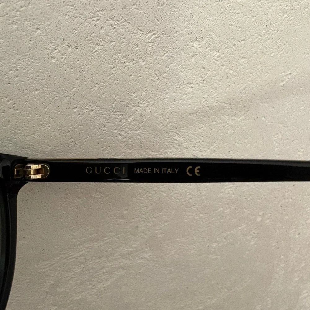 Gucci Black Cat Eye Sunglasses EUC - Picture 8 of 10